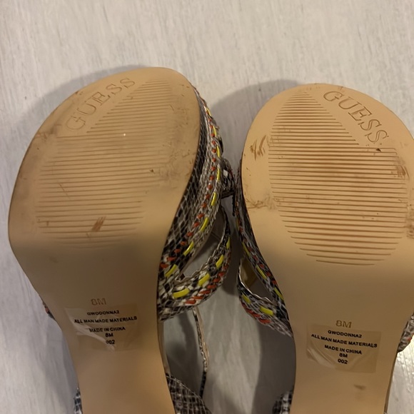 Guess- multi-color heels - Picture 5 of 8